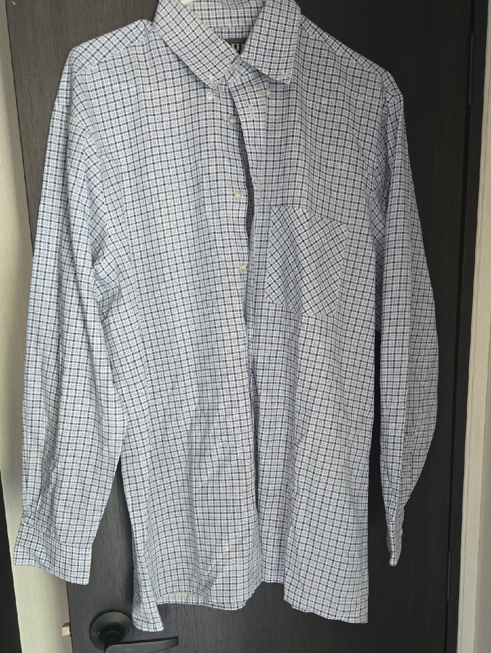 Men's Blue and White Check Long-Sleeve Dress Shirt